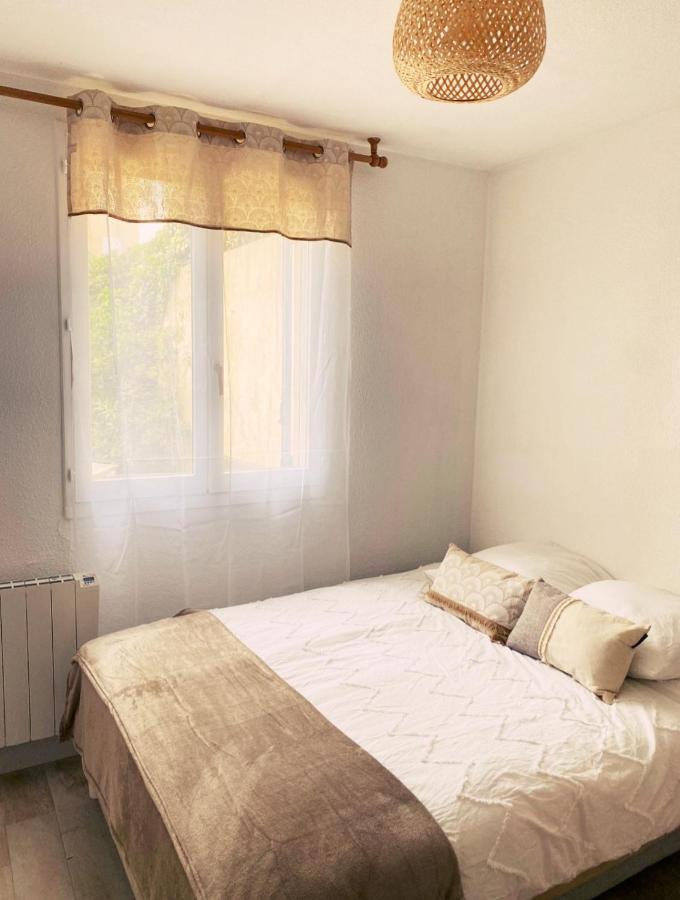 Appartement Zen A Frejus Avec Jardin, Piscine, Tennis, Proche Mer Eksteriør billede