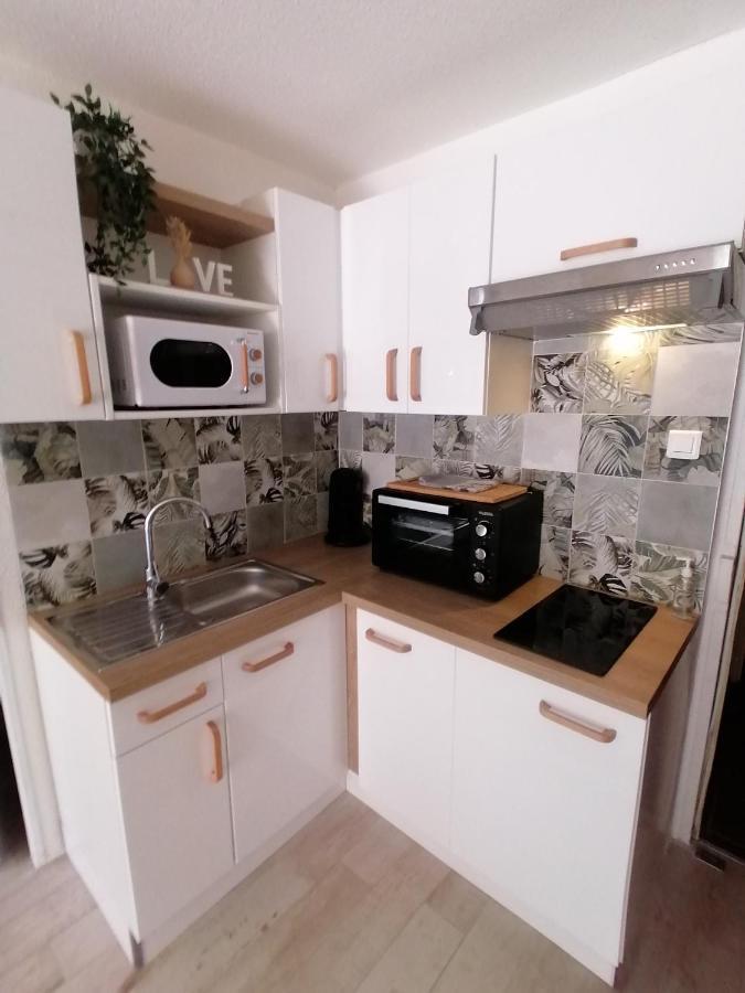 Appartement Zen A Frejus Avec Jardin, Piscine, Tennis, Proche Mer Eksteriør billede