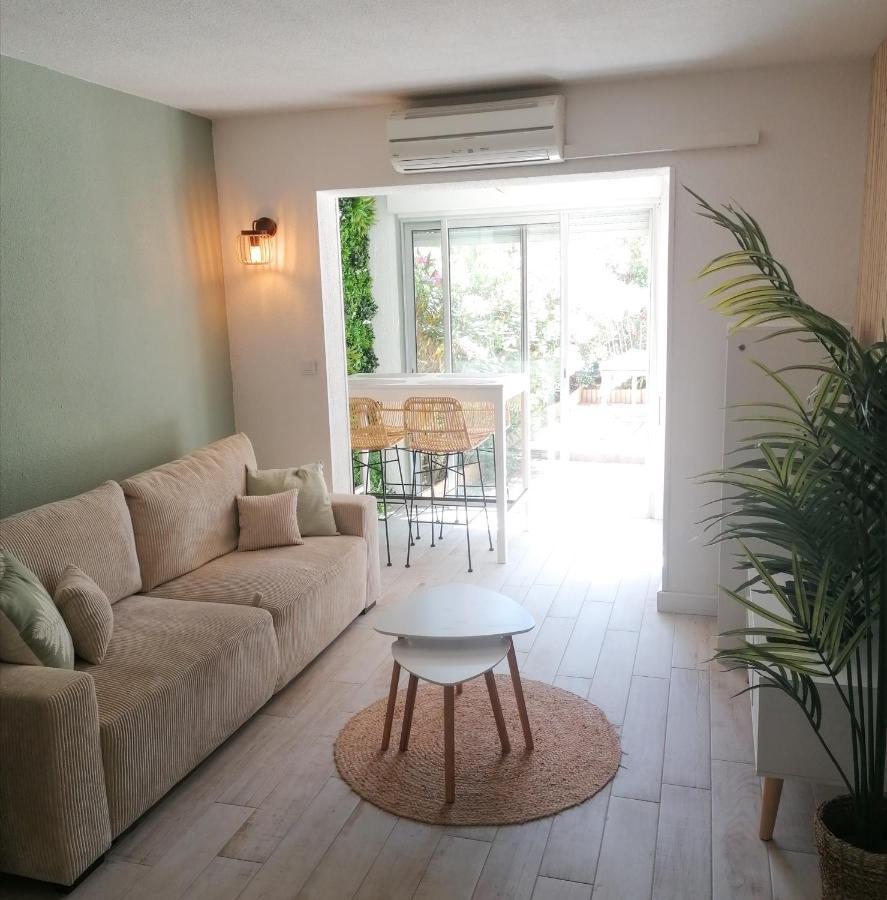 Appartement Zen A Frejus Avec Jardin, Piscine, Tennis, Proche Mer Eksteriør billede
